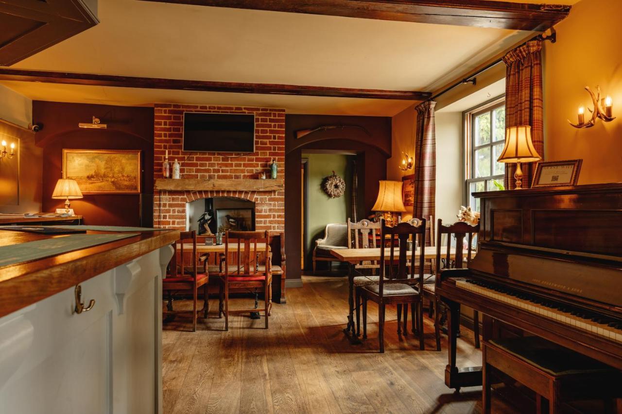 Wheatacre White Lion Hotel Burgh Saint Peter Luaran gambar